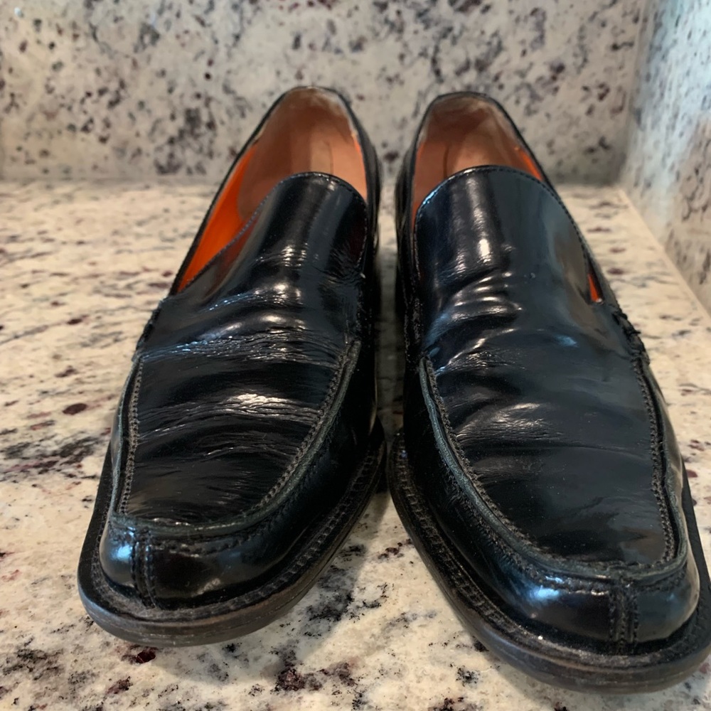 Kenneth Cole 7.5 M patent leather loafers.  Narrow fit-love but too small